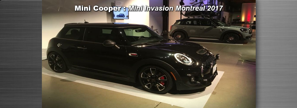 black Mini Cooper Display